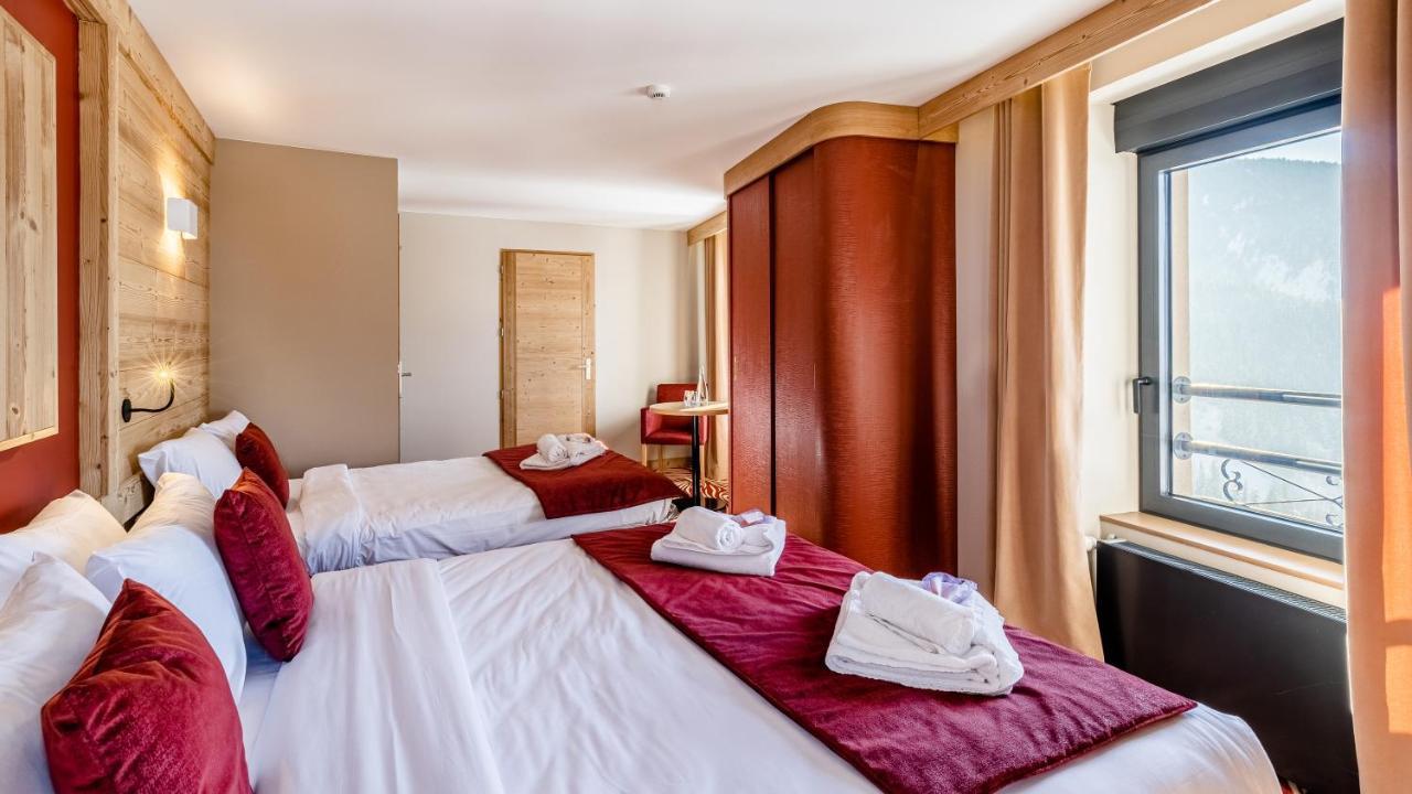 Madame Vacances Hotel Les Cimes Vaujany Esterno foto