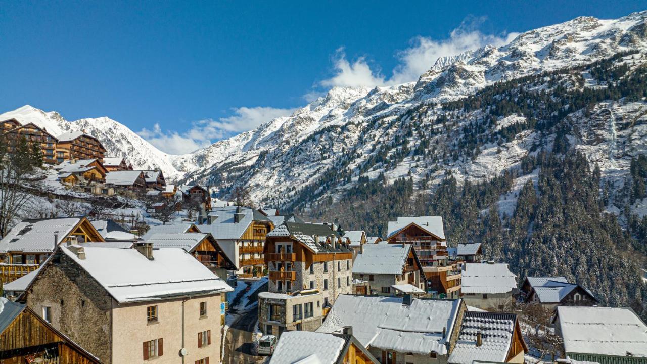 Madame Vacances Hotel Les Cimes Vaujany Esterno foto
